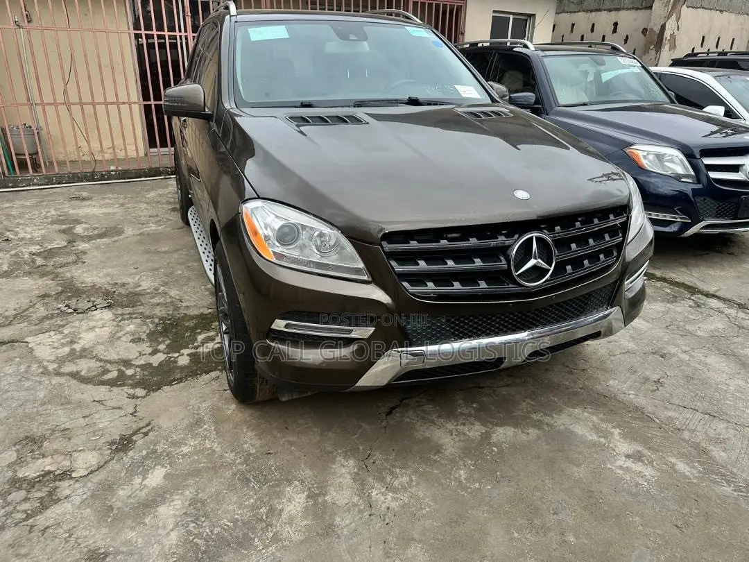 Mercedes-Benz M Class ML350 4MATIC 4dr SUV AWD (3.5L 6cyl 7A) 2015