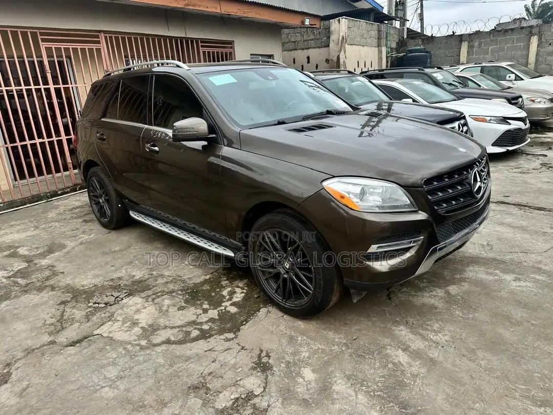 Mercedes-Benz M Class ML350 4MATIC 4dr SUV AWD (3.5L 6cyl 7A) 2015