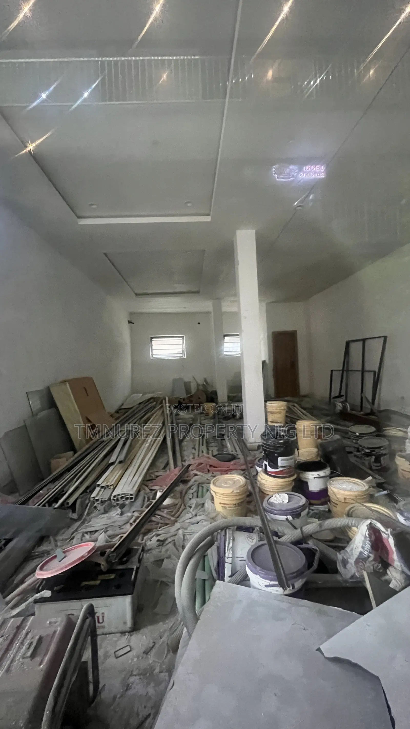 Showroom Shop at Orchid Road