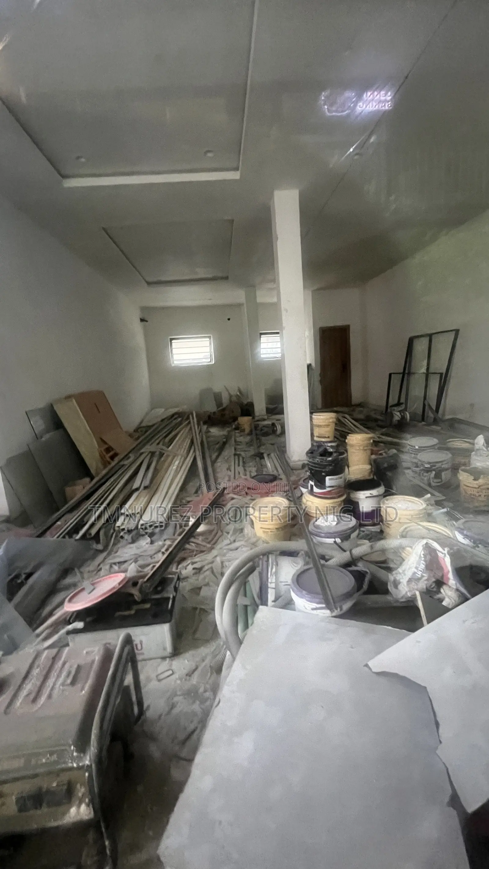 Showroom Shop at Orchid Road