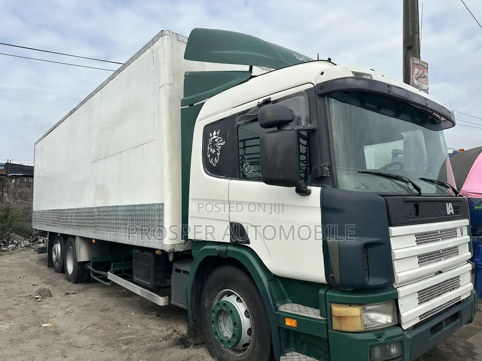 Scannia 20 Feet Truck