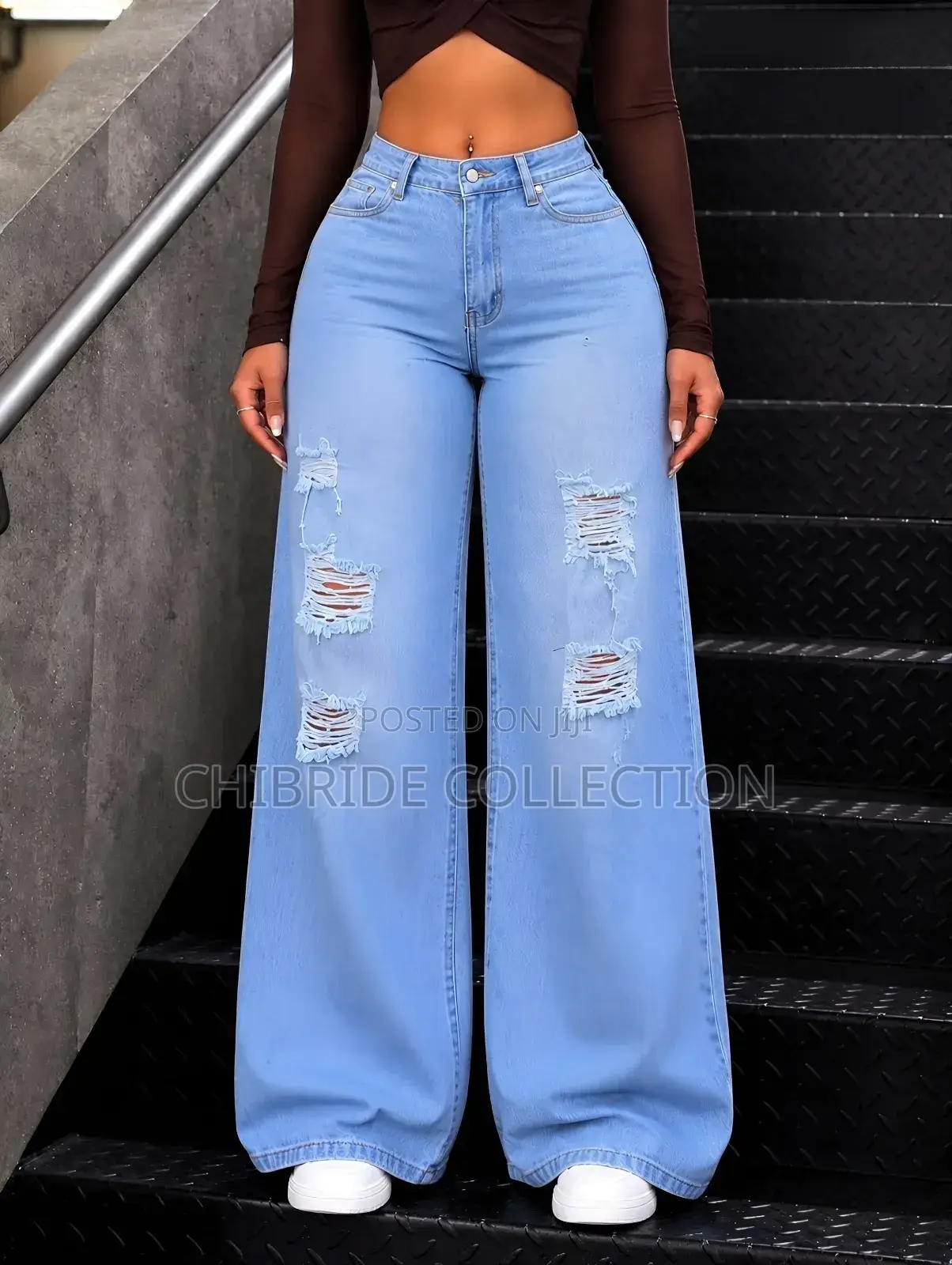 Women’s High Waist Ripped Jeans
