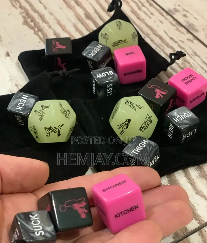 5 in 1 Erotic Sexy Dice Games for Couples /(Sexy Dice Game)