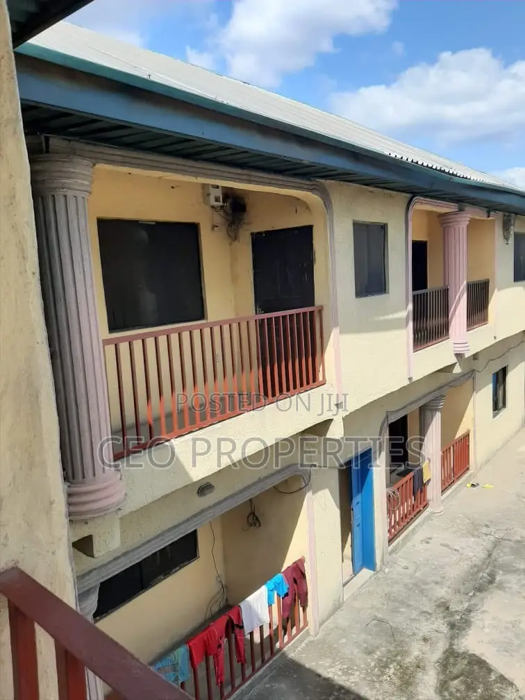 6bdrm Block of Flats in Obigbo, Port-Harcourt for sale