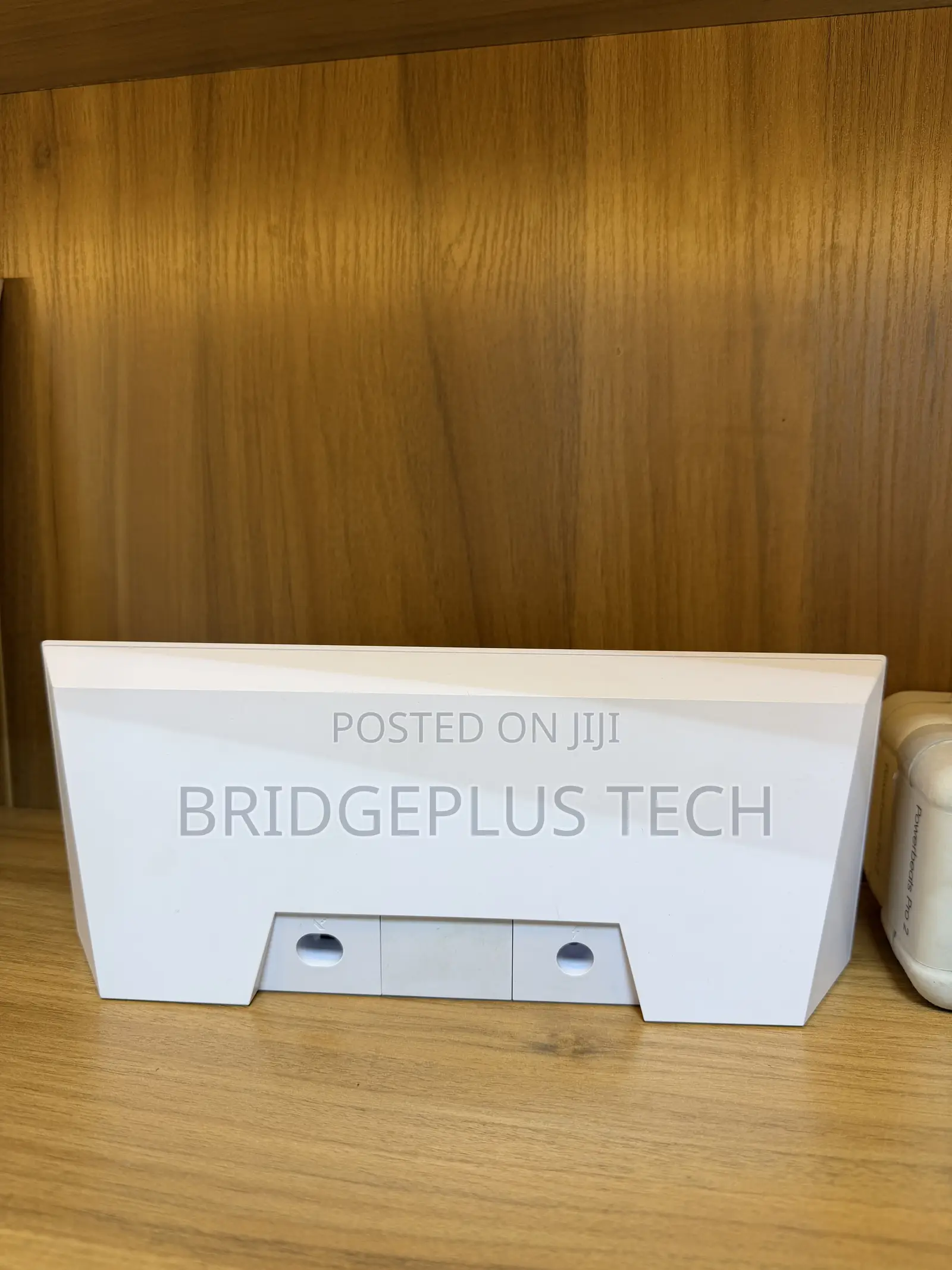 Brand New Starlink Gen 3 V4 Mesh Router