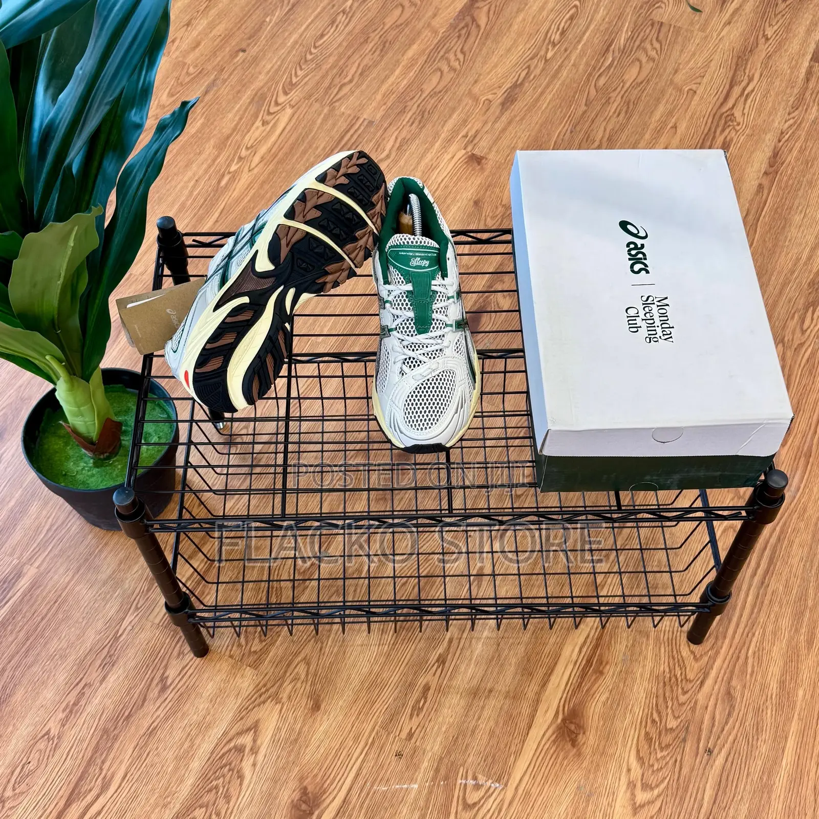 High Quality Monday Sleeping Club Asics Gel Kahana Tr Nexus Sneakers