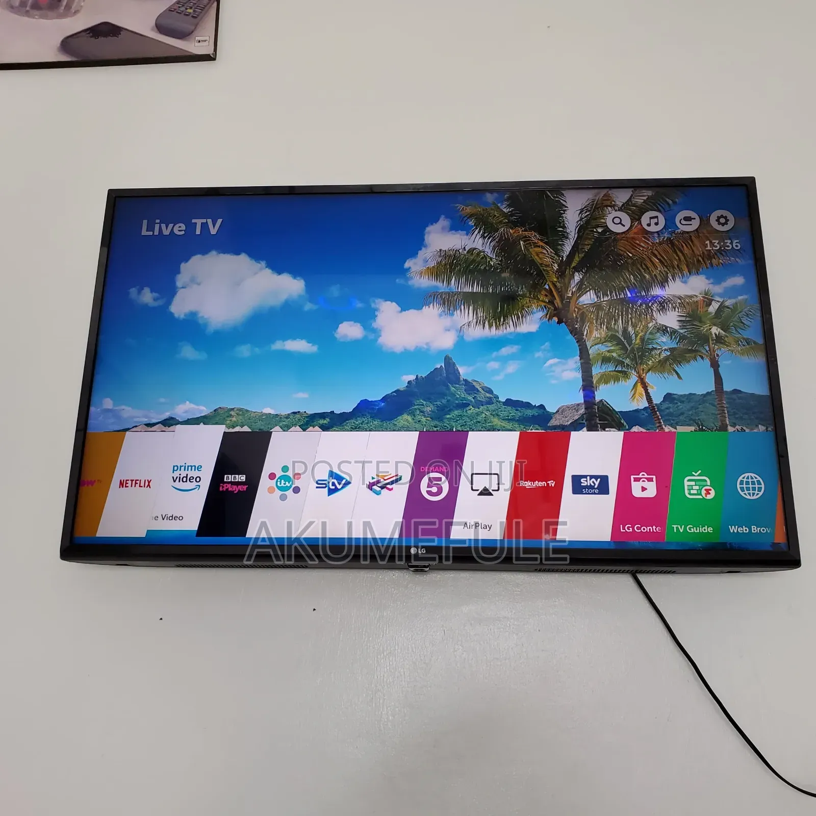 LG Smart TV 43 Inches Display With Free Netflix Account and YouTube