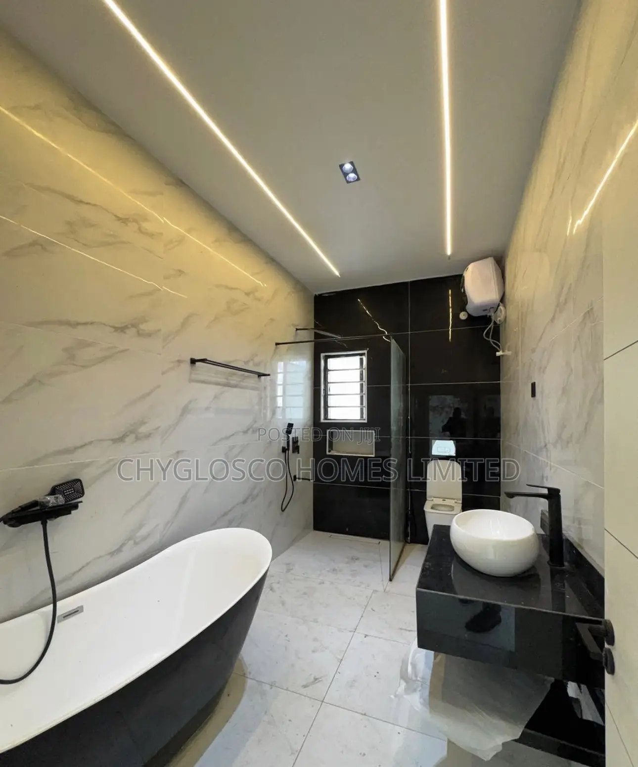 4bdrm House in Gold Town Estate, Ruuodomaya for sale