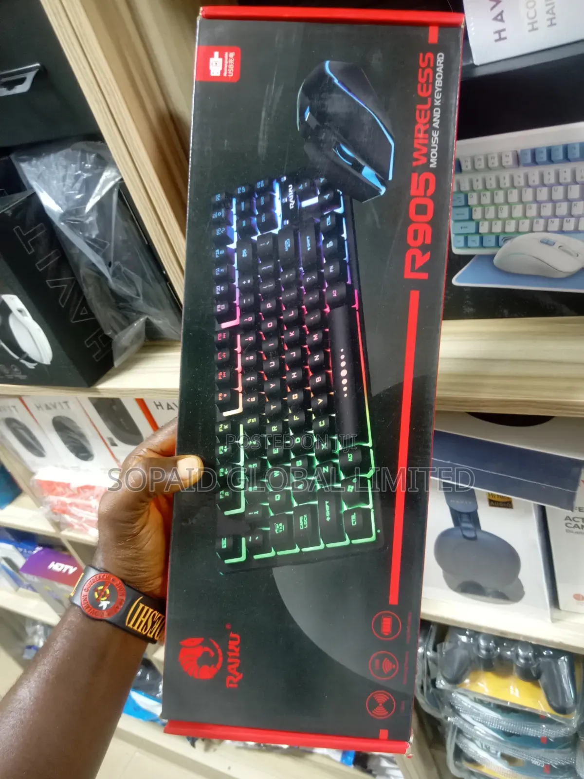 Raiku R905 Wireless Keyboard and Mouse Combo