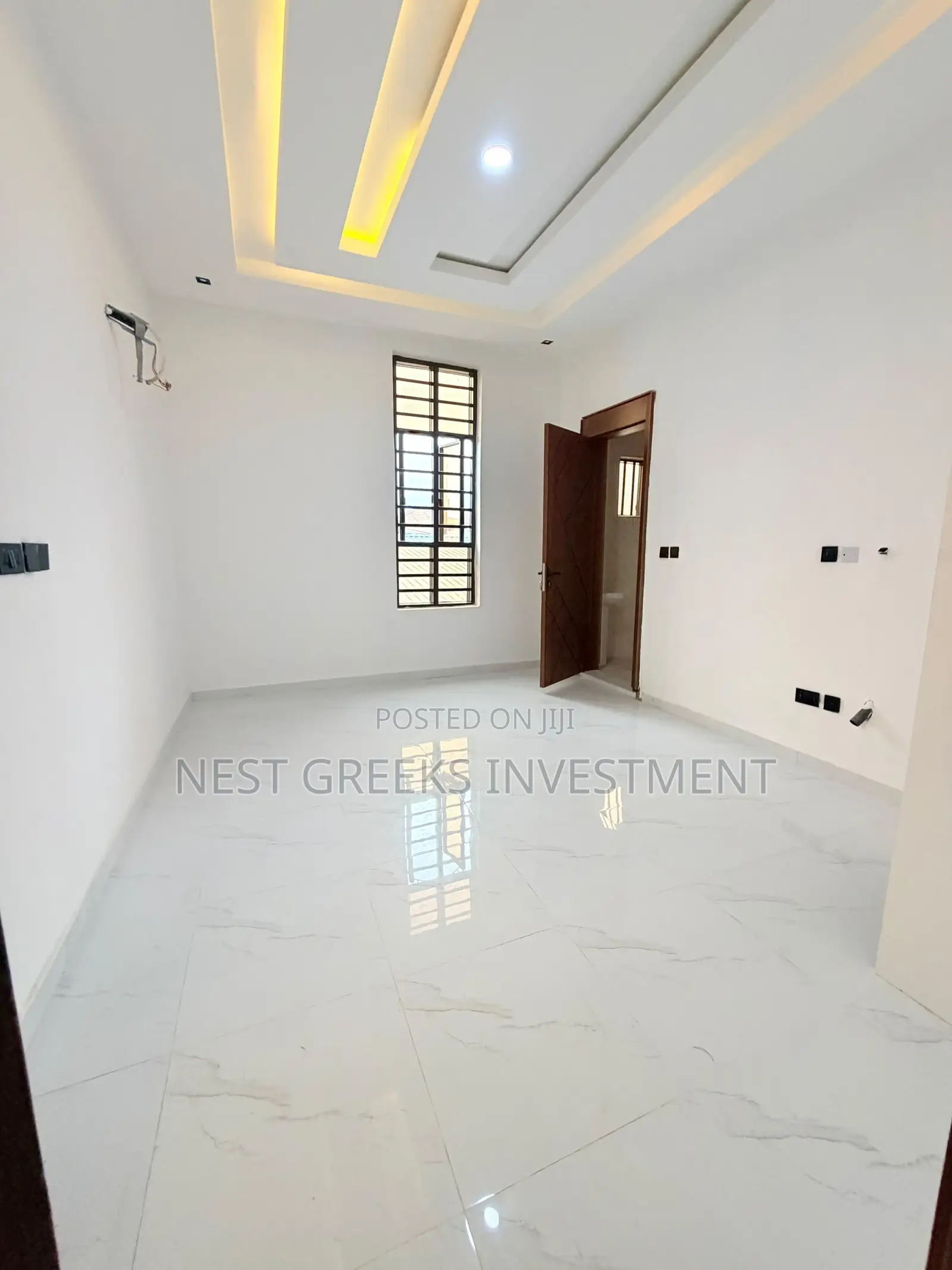 4bdrm Duplex in Oko-Oba for sale