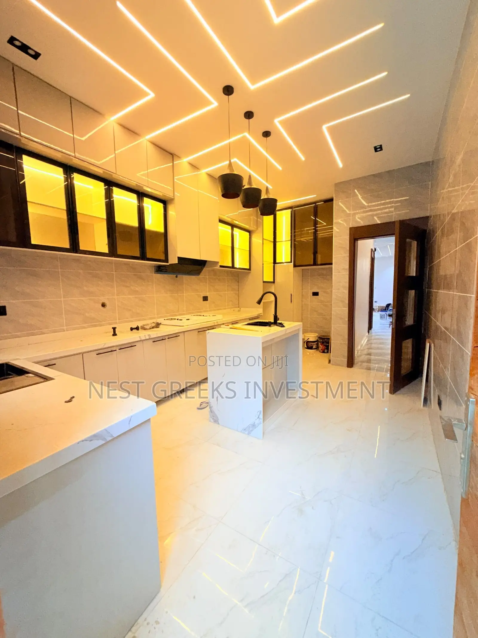 4bdrm Duplex in Oko-Oba for sale
