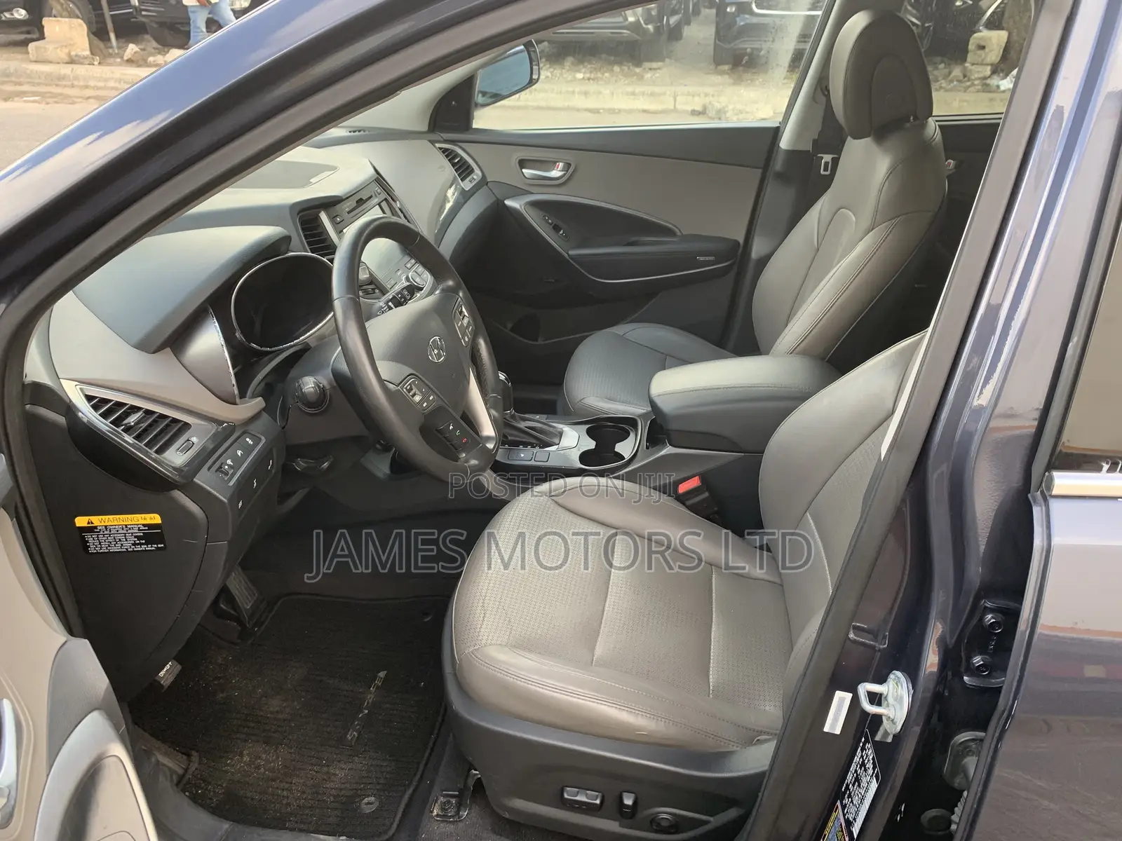 Hyundai Santa Fe 2015 Blue