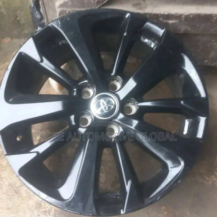 Toyota Alloy Wheel 17"inches