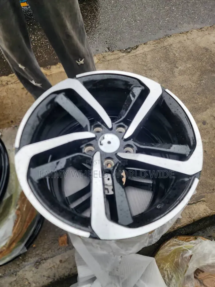 17incches for Toyota Camry Newer Model Available in Stocck