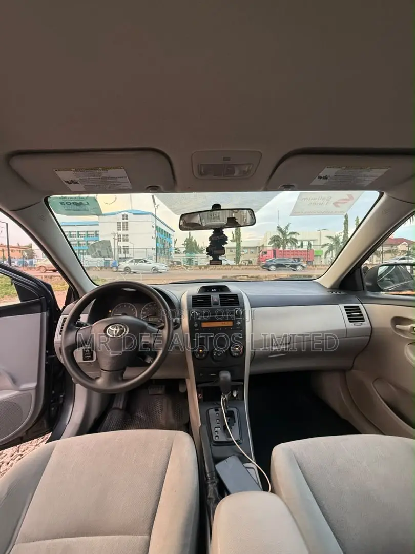 Toyota Corolla 2013 Gray