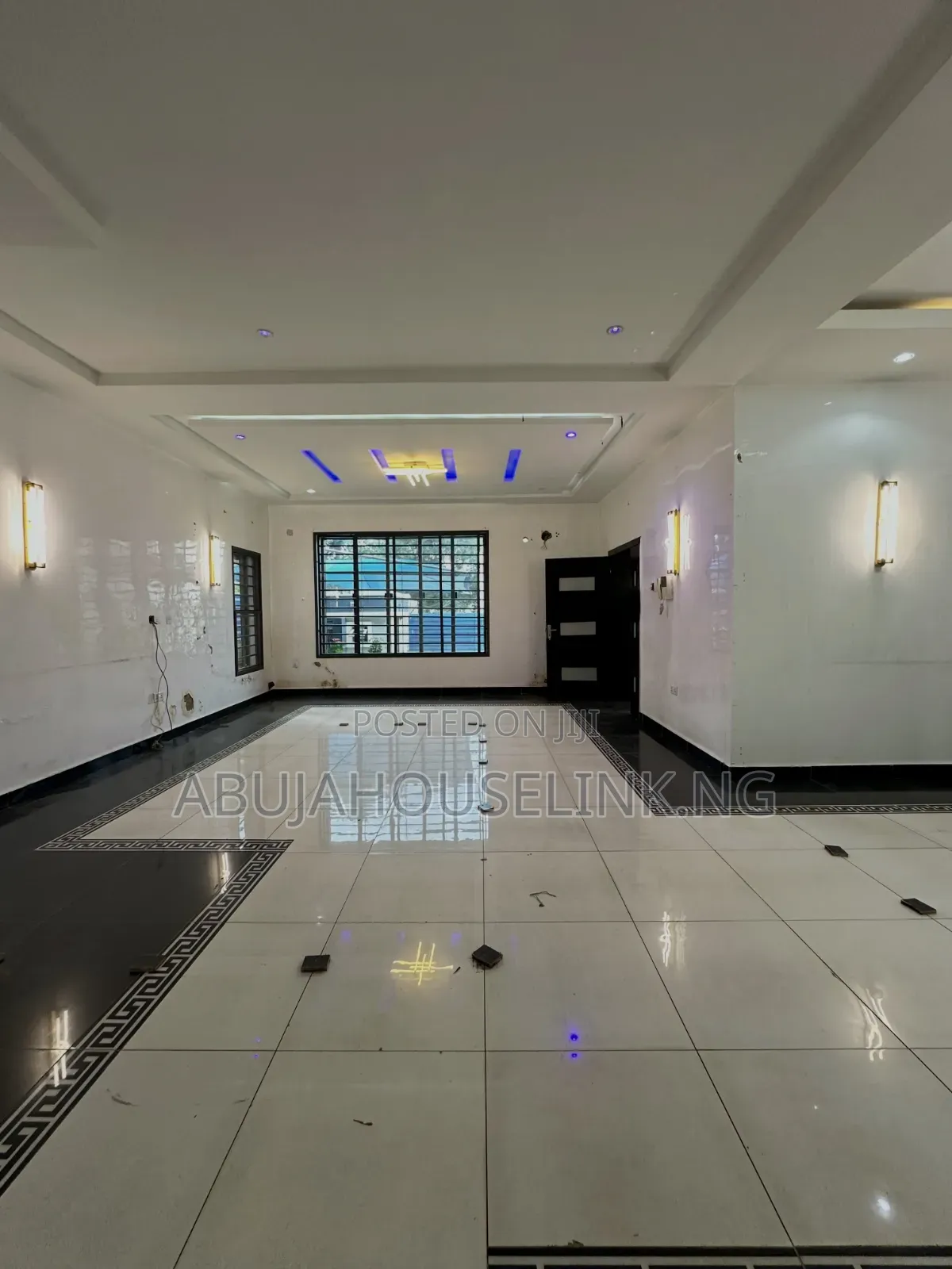 5bdrm Duplex in Apo Legislative, Zone B for sale