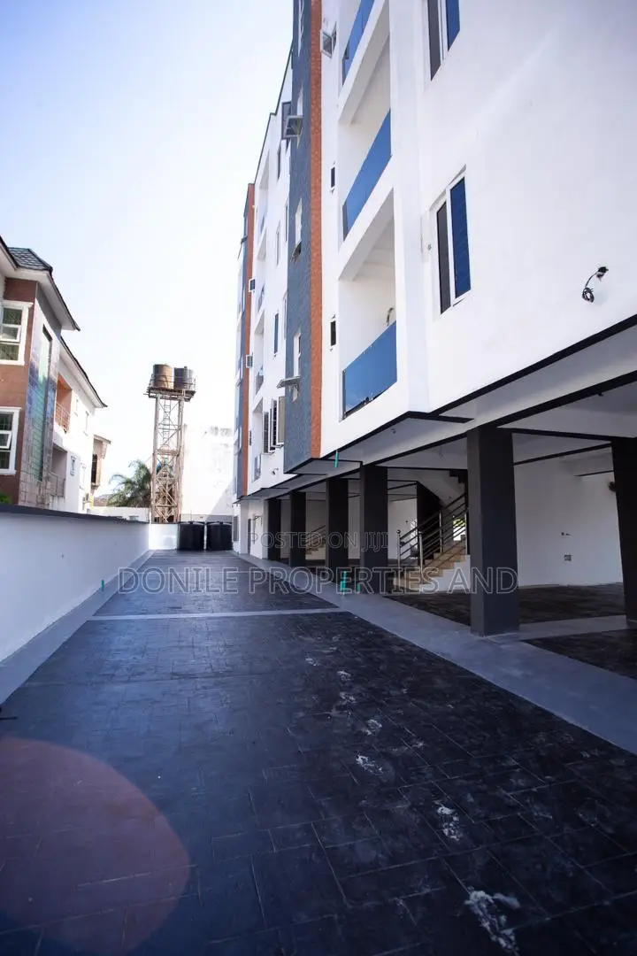 2bdrm Block of Flats in Agungi for rent