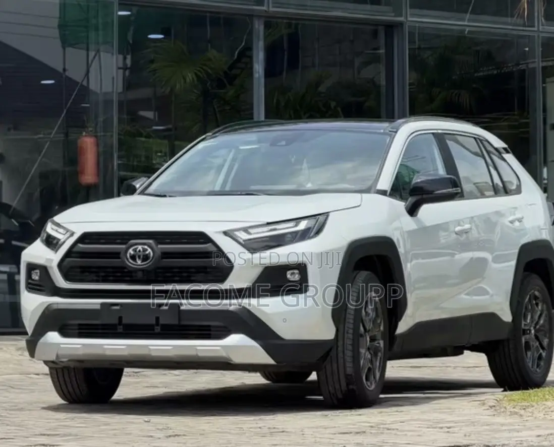 Toyota RAV4 2025 White