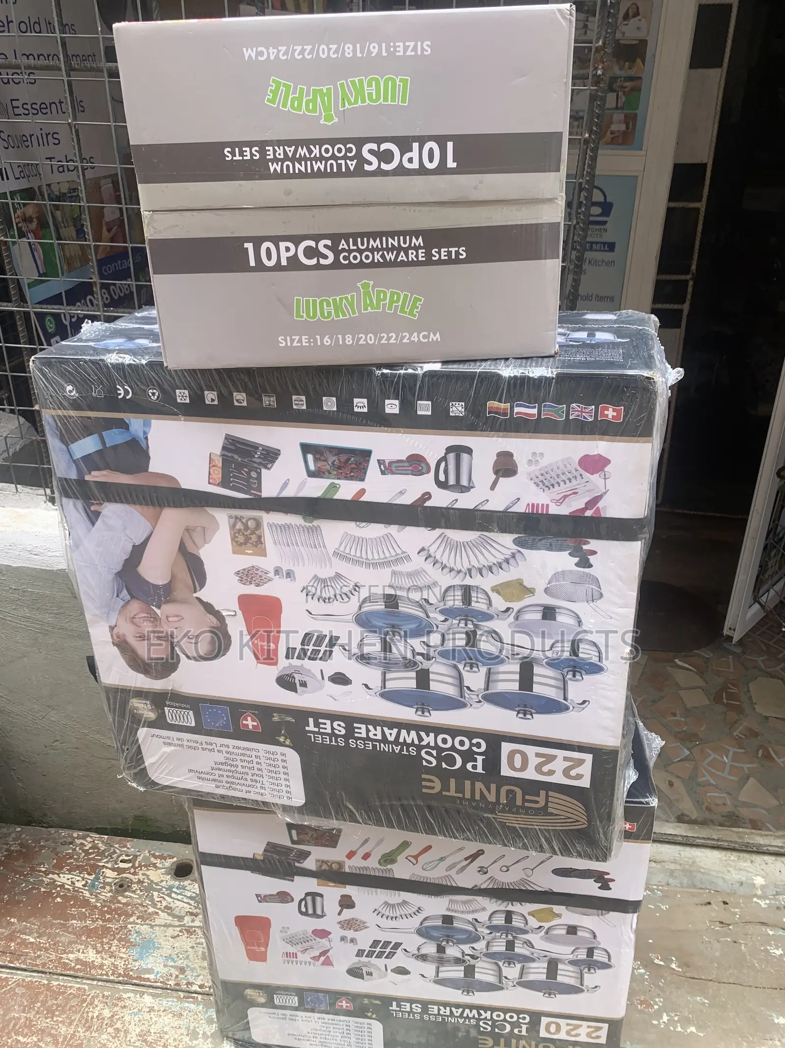 220 Pieces Pot Set