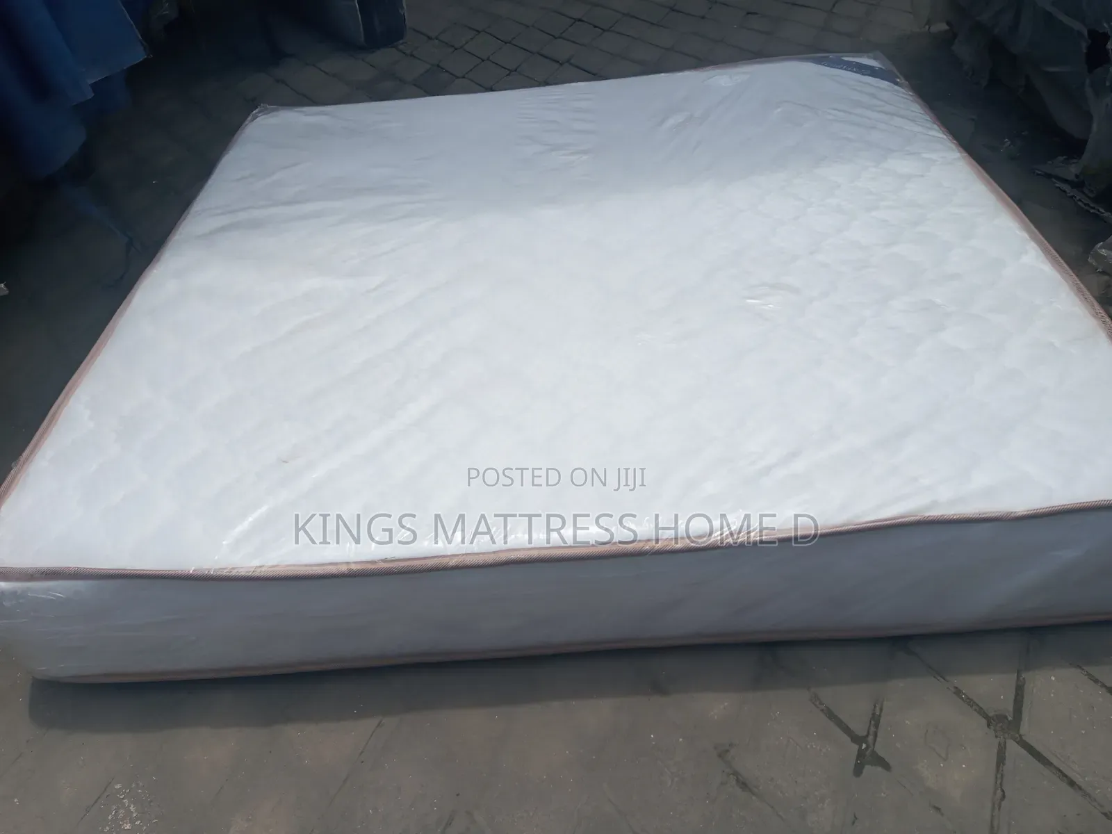 Mattress on Top Hybrid Mattress