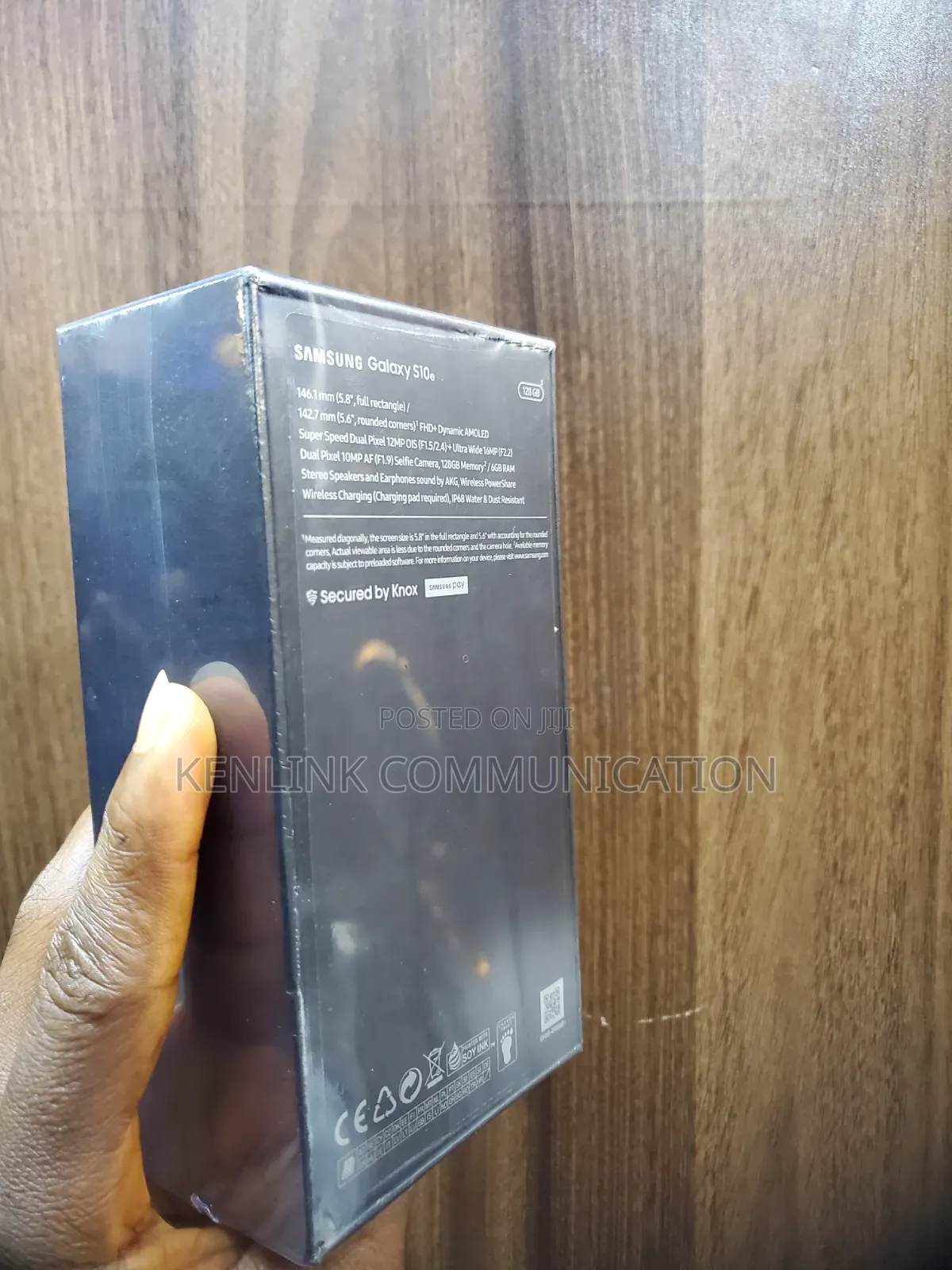 New Samsung Galaxy S10e 128 GB Black