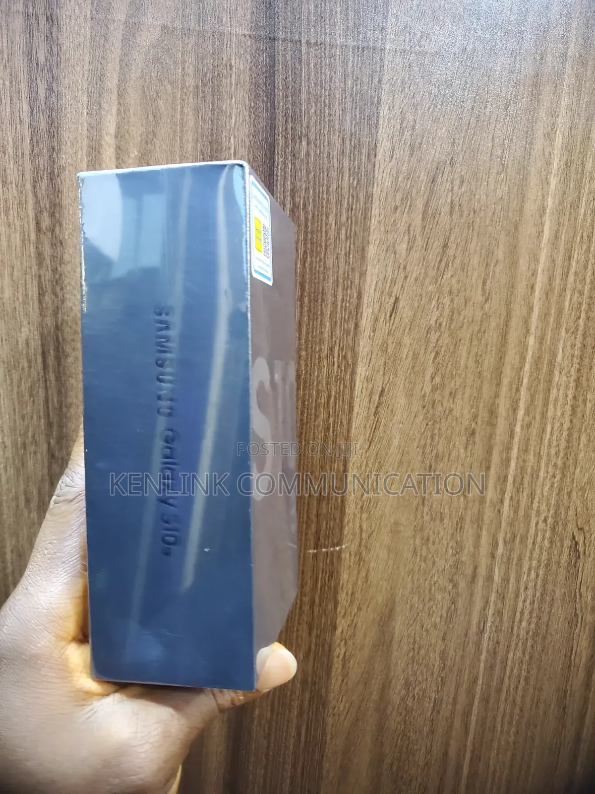 New Samsung Galaxy S10e 128 GB Black