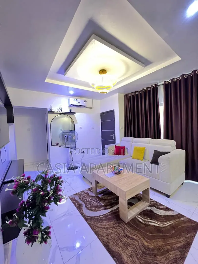 One Bedroom Apartment