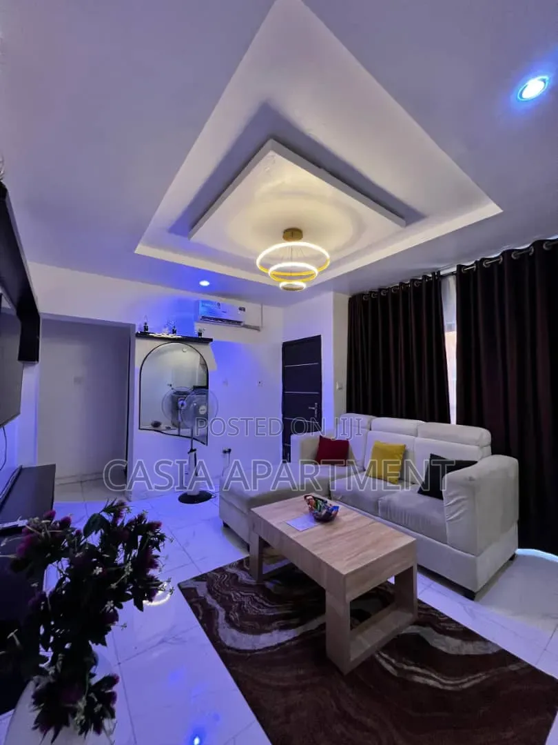 One Bedroom Apartment