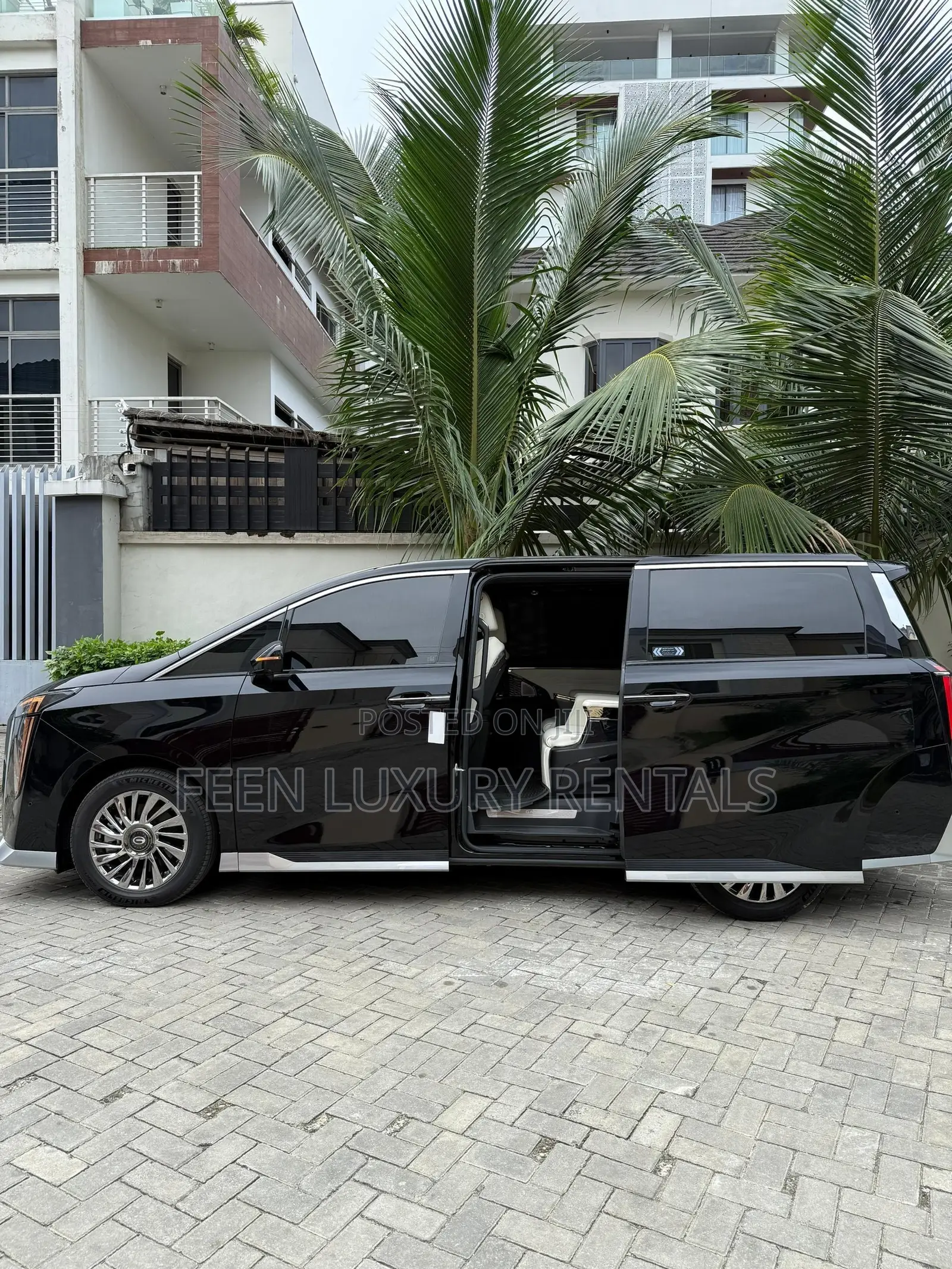 GAC Trumpchi M8 Master for Rent | Car for Hire