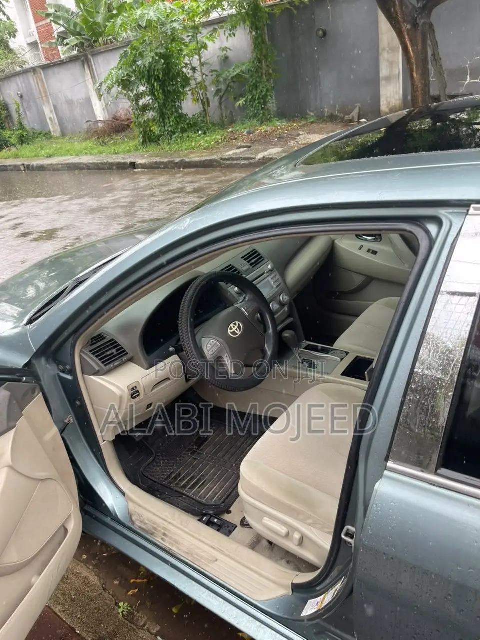 Toyota Camry LE 4dr Sedan (2.5L 4cyl 6AM) 2010 Green