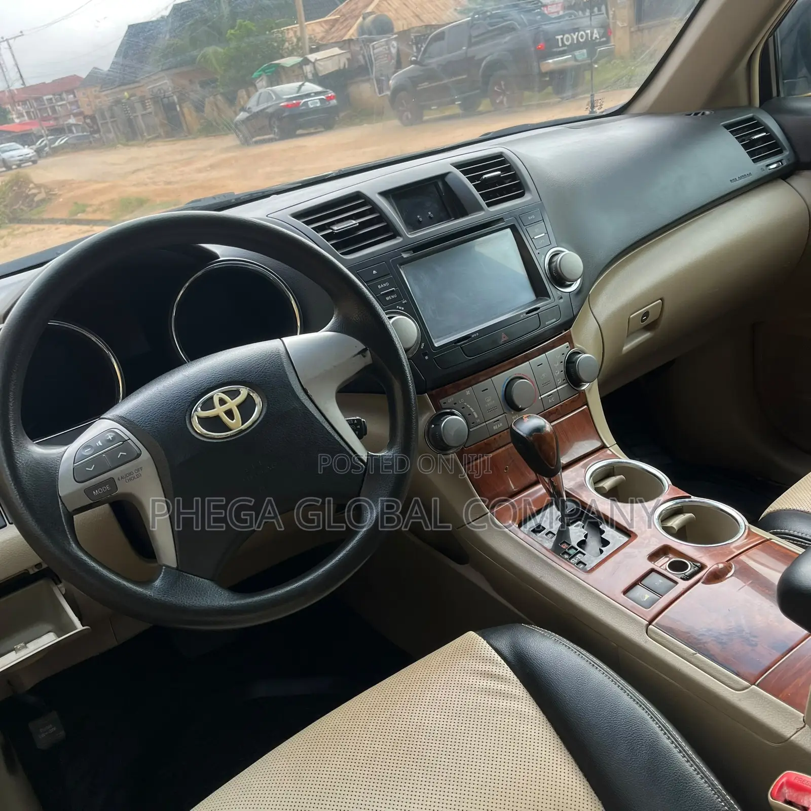 Toyota Highlander Limited 3.5L 2WD 2013 Black
