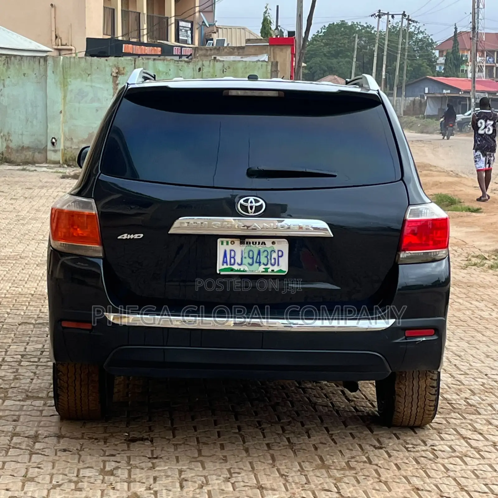Toyota Highlander Limited 3.5L 2WD 2013 Black