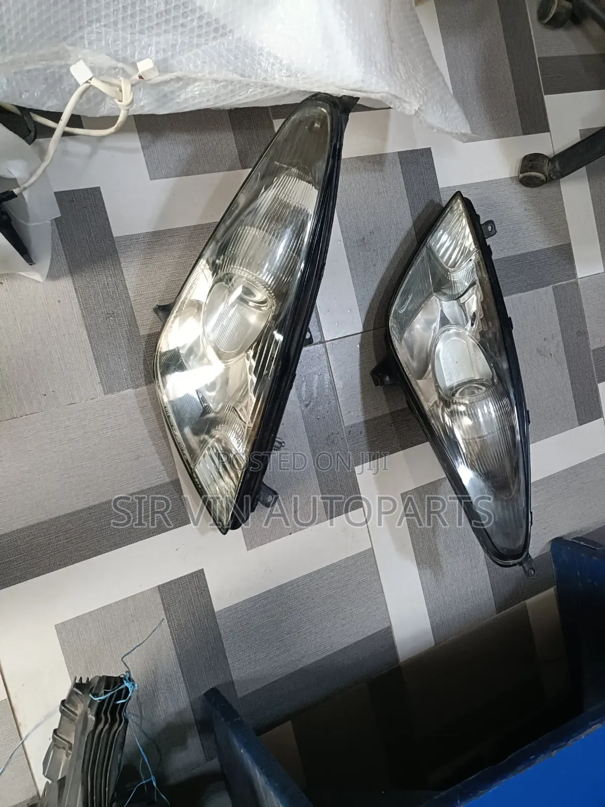 Headlight Toyota Celica 2001 The