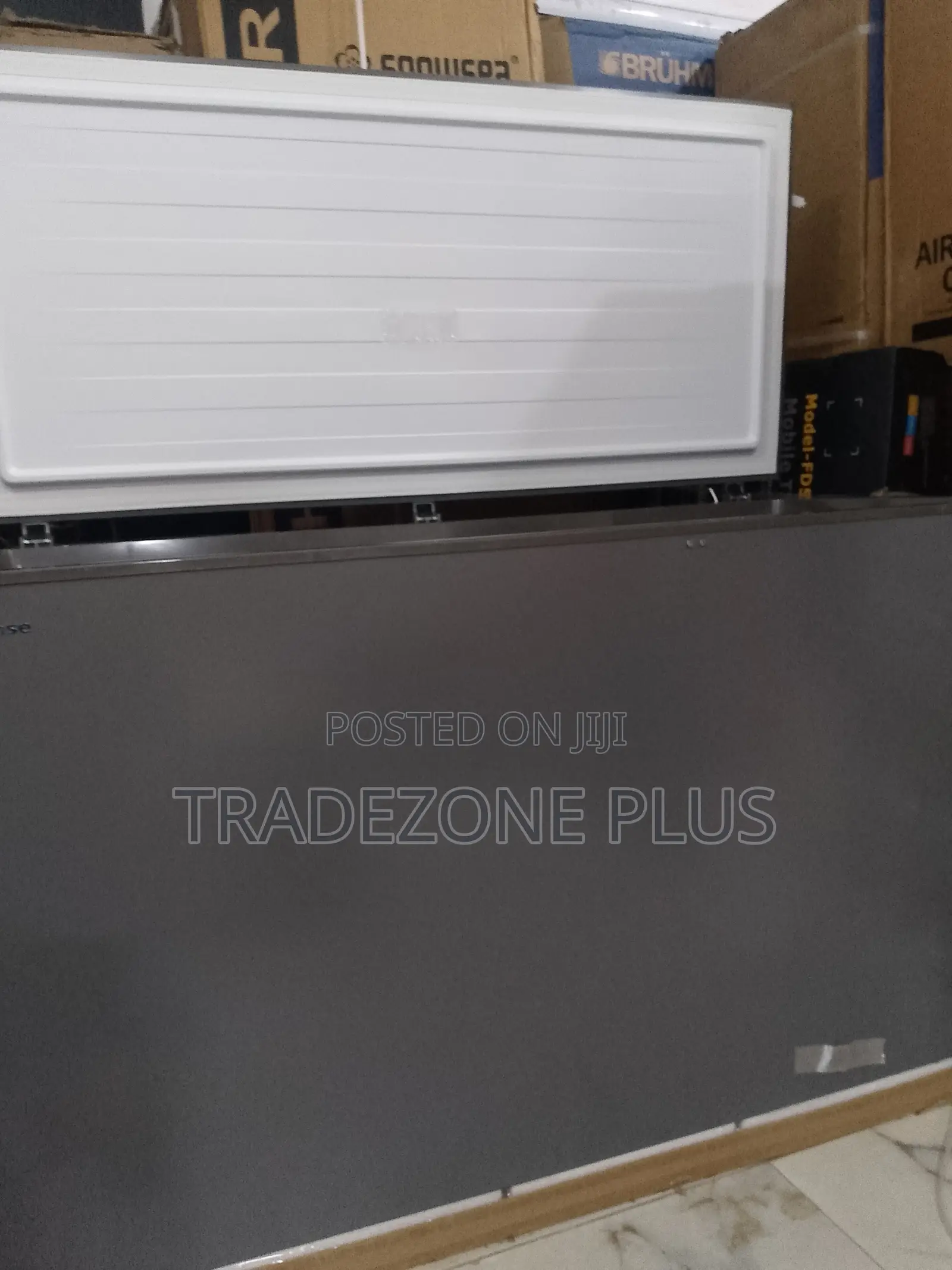 Hisense 420L Deep Freezer – Great for Frozen Goods