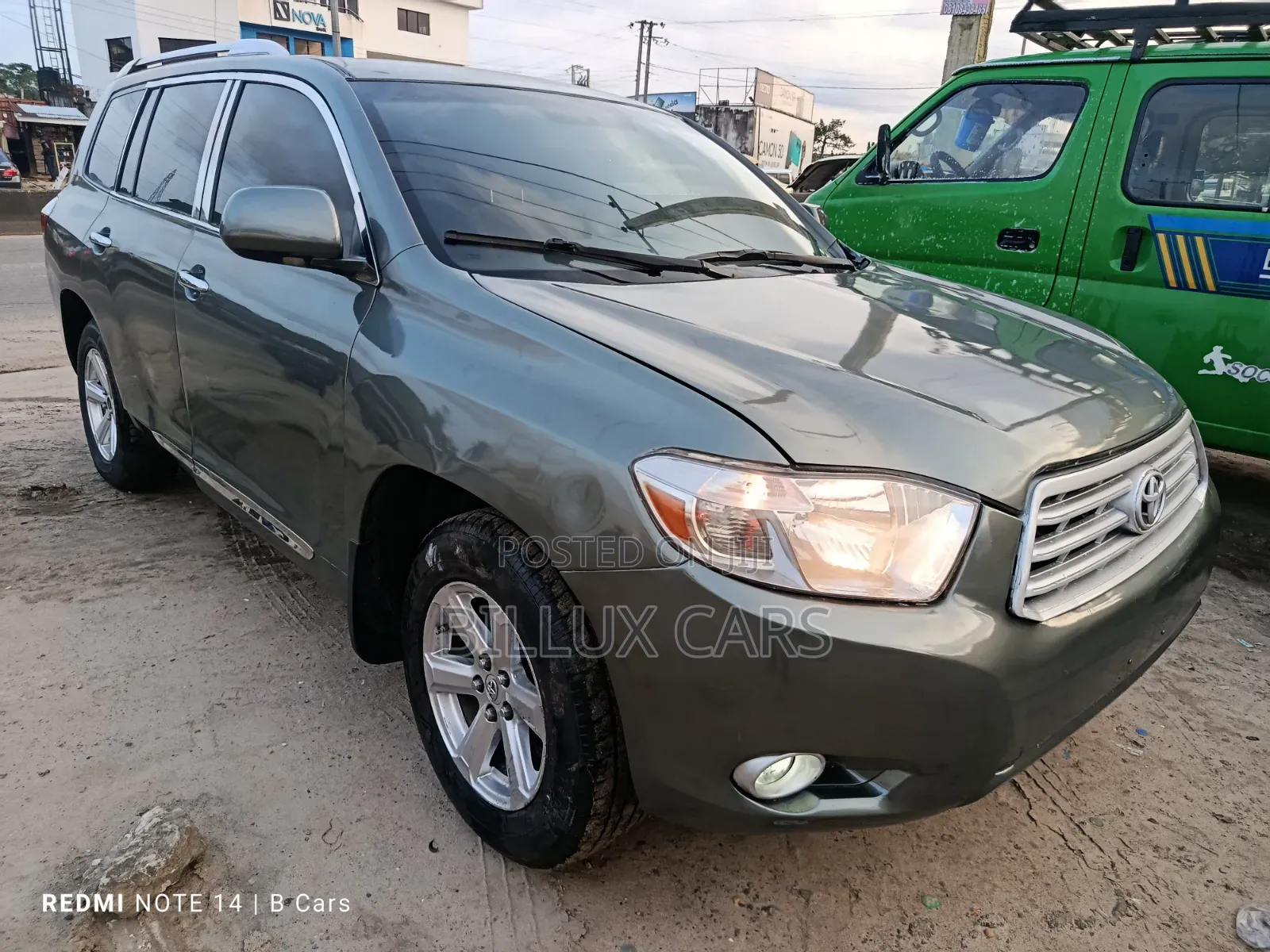 Toyota Highlander 2010 Green