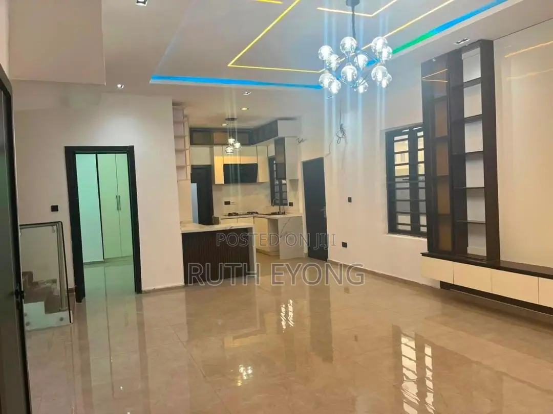 Furnished 3bdrm House in Ikota Gra, Lagos for rent