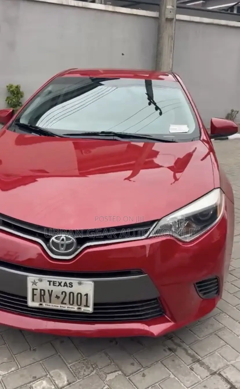 Toyota Corolla LE Eco 4dr Sedan (1.8L 4cyl CVT) 2016 Red