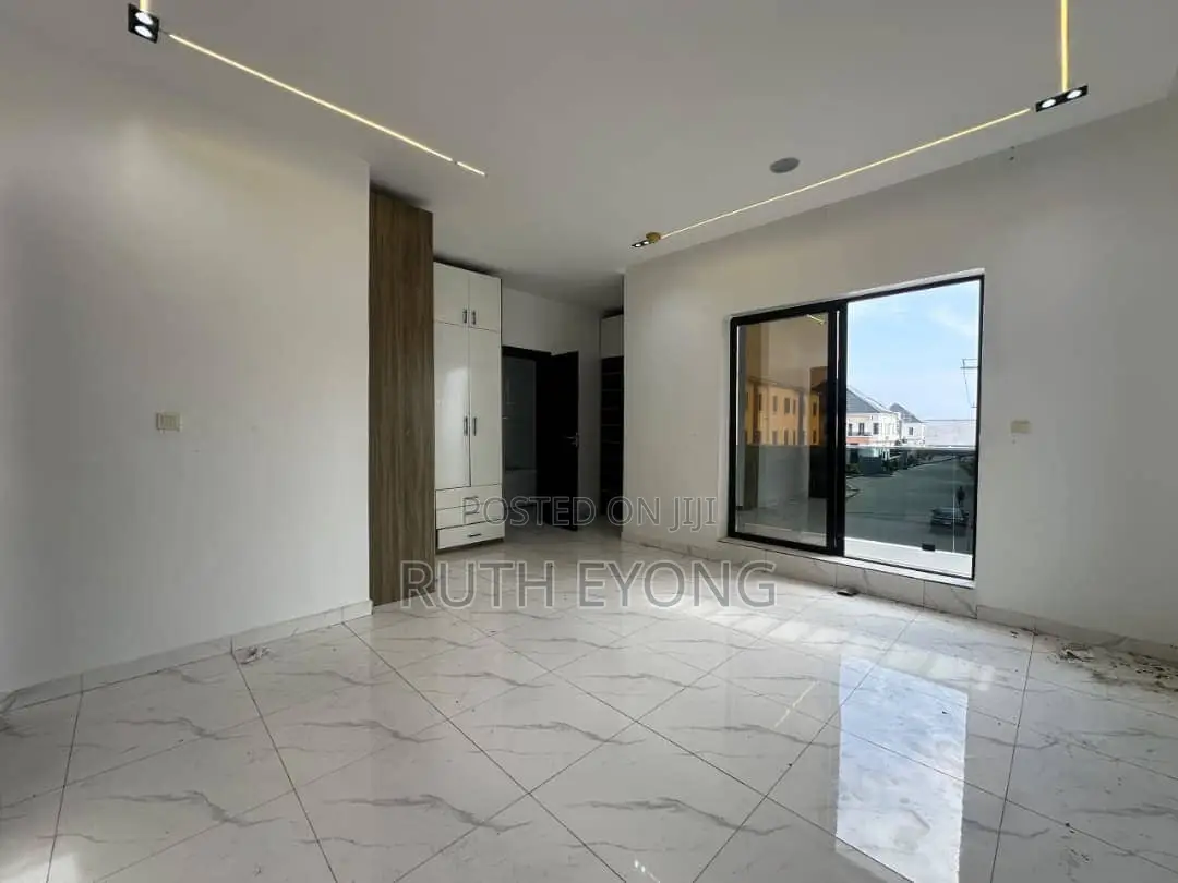 4bdrm House in Orchid, Lekki Phase 1 for rent
