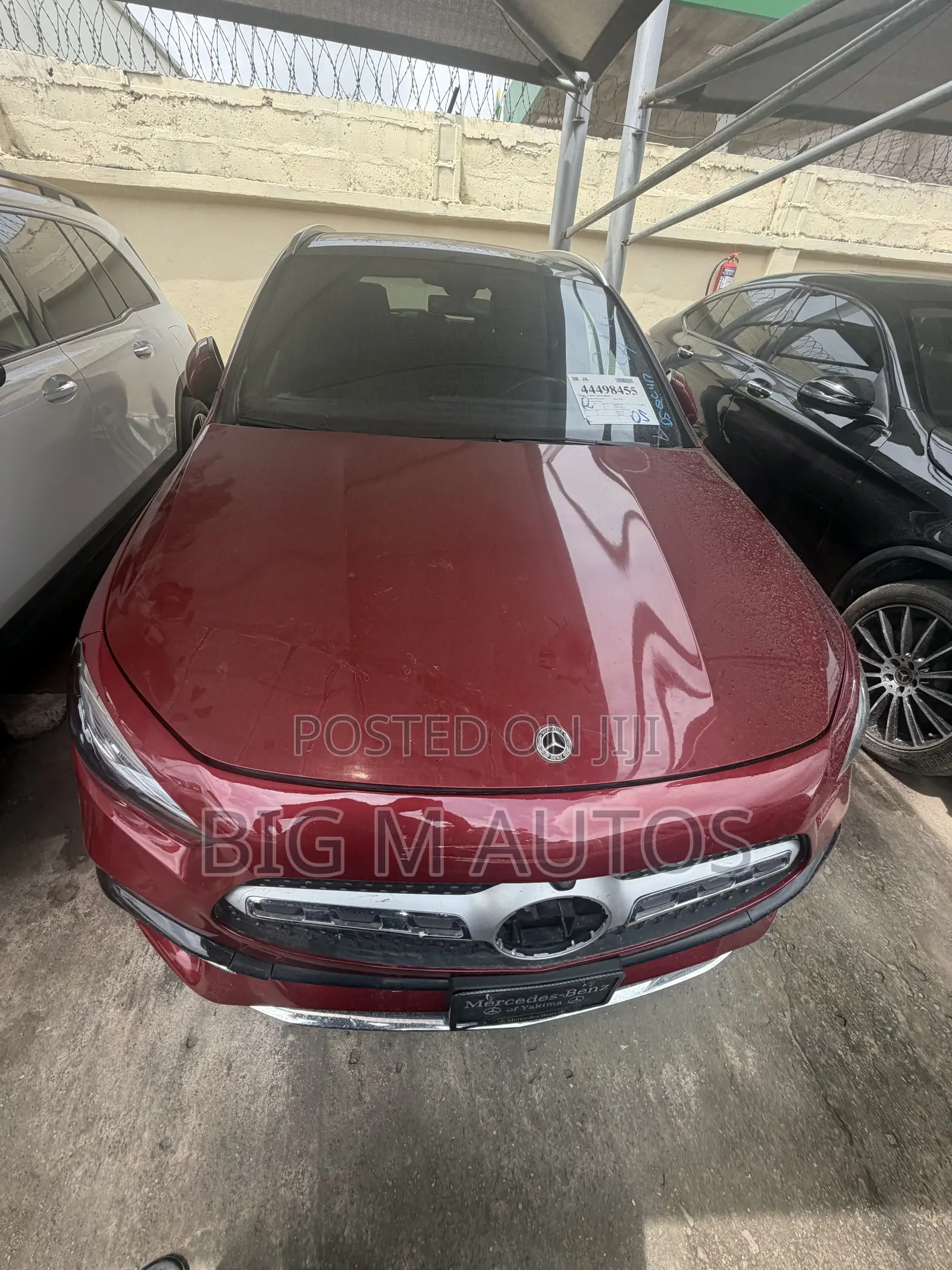 Mercedes-Benz GLA 250 2022 Red