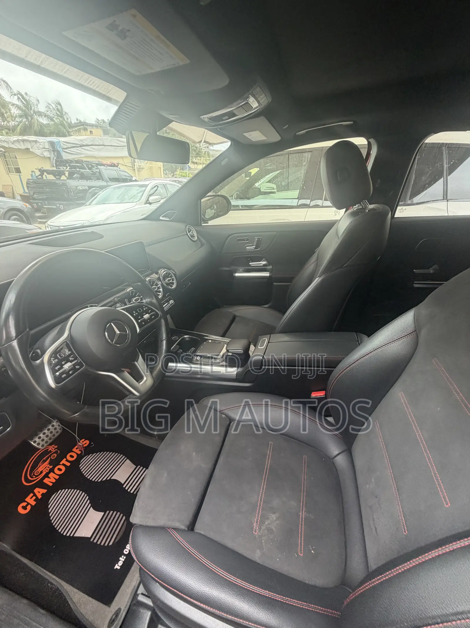 Mercedes-Benz GLA 250 2022 Red