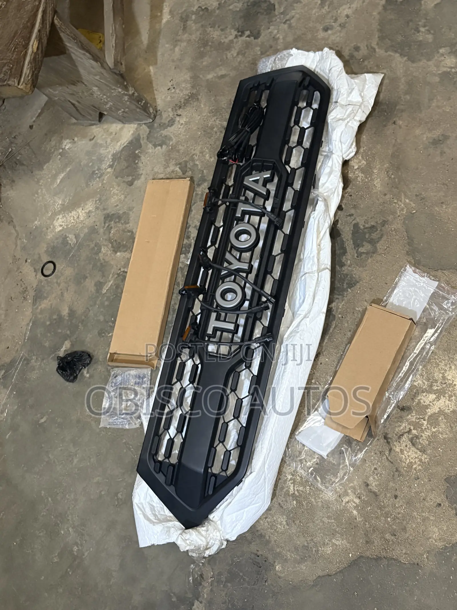 Front Grille Highlander