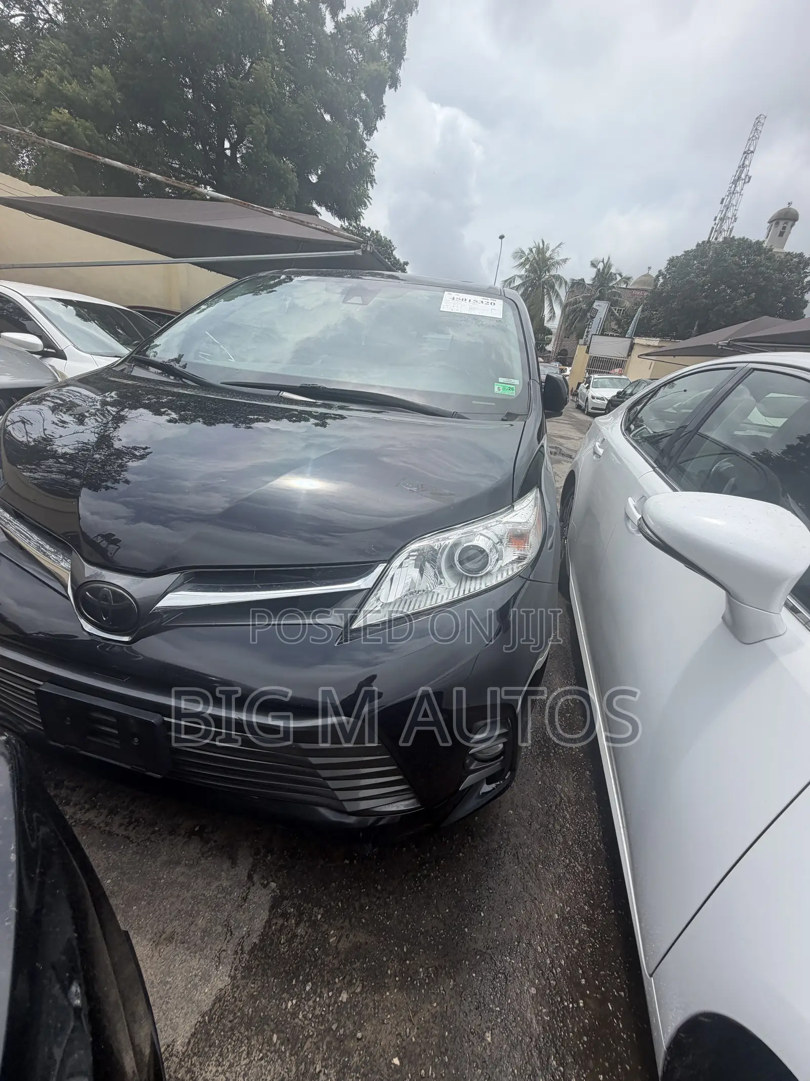 Toyota Sienna 2018 Black