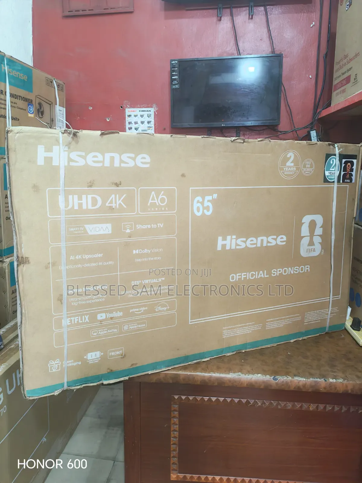 New Hisense 65" Inch Ai UHD Smart TV Frameless > ( Youtube , Netflix