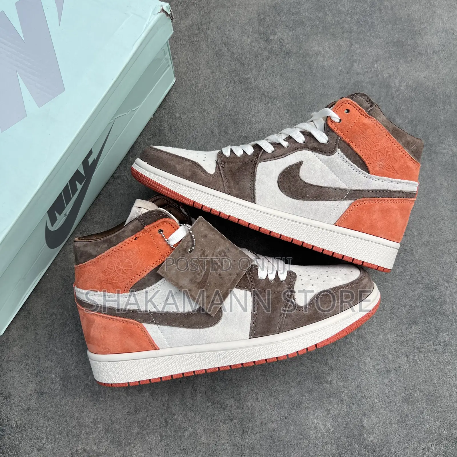 Original Air Jordan 1 High Og Dusted Clay
