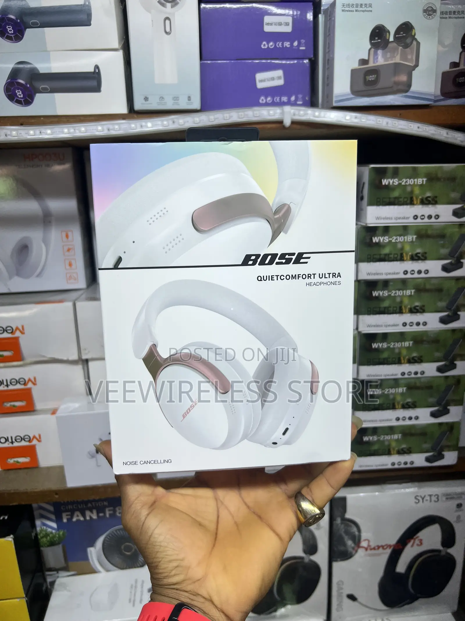 Boss Quietcomfort Ultra Headphone