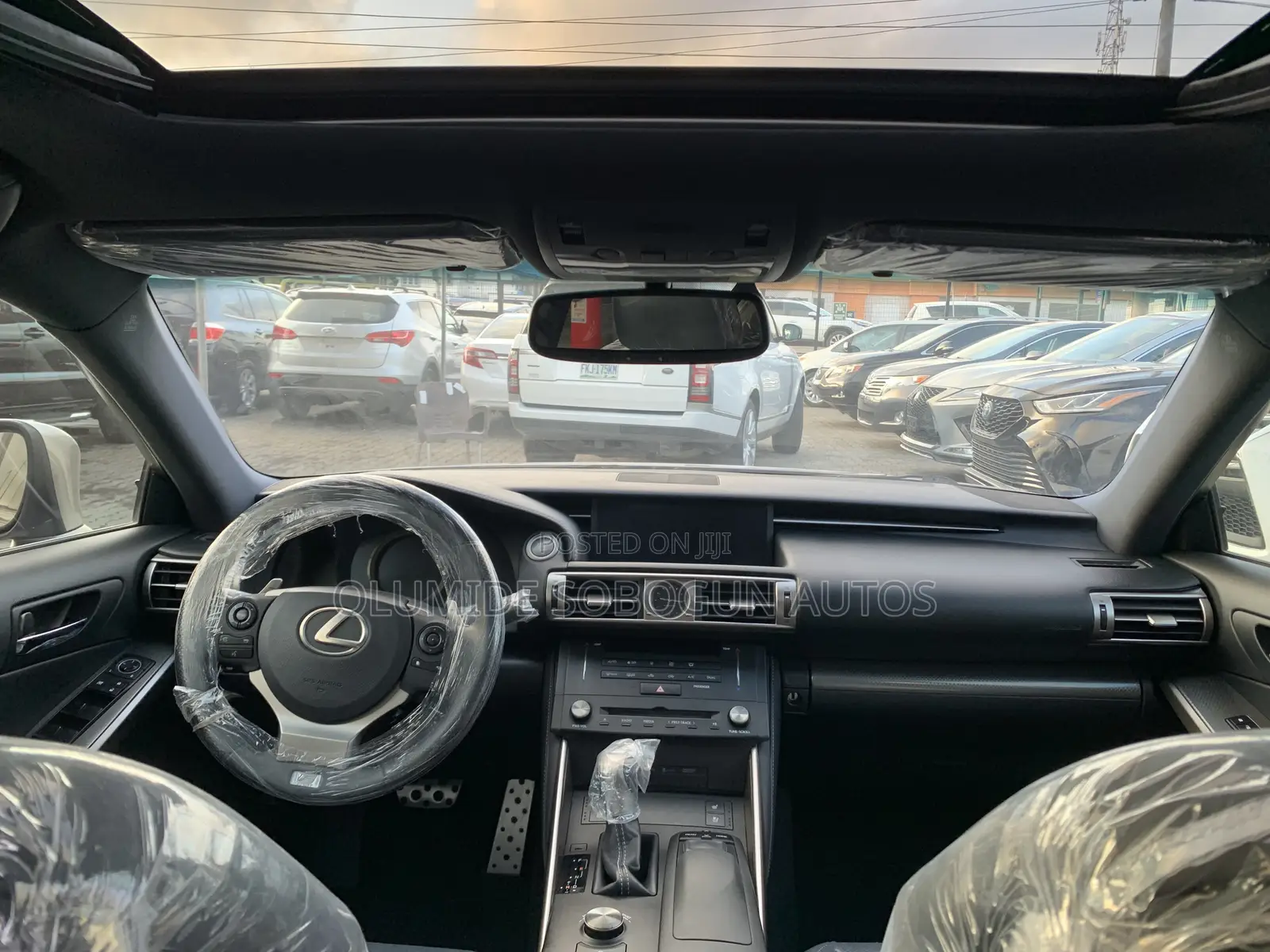 Lexus IS 350 RWD 2015 Gold