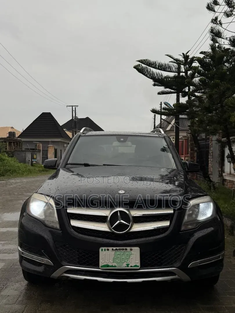 Mercedes-Benz GLK-Class 2014 Black