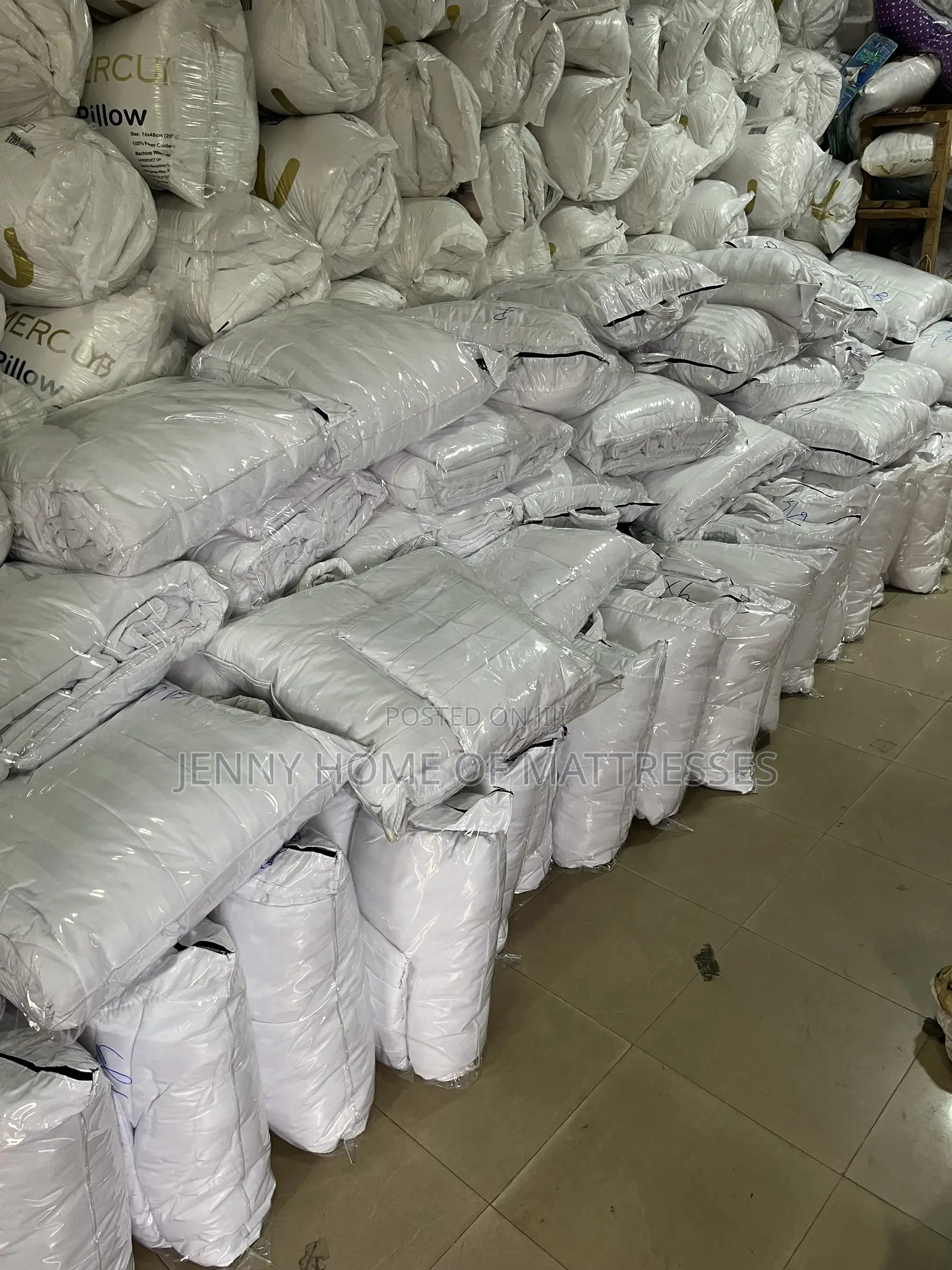 Complete Duvet With Bedsheet Plus Pillow Cases