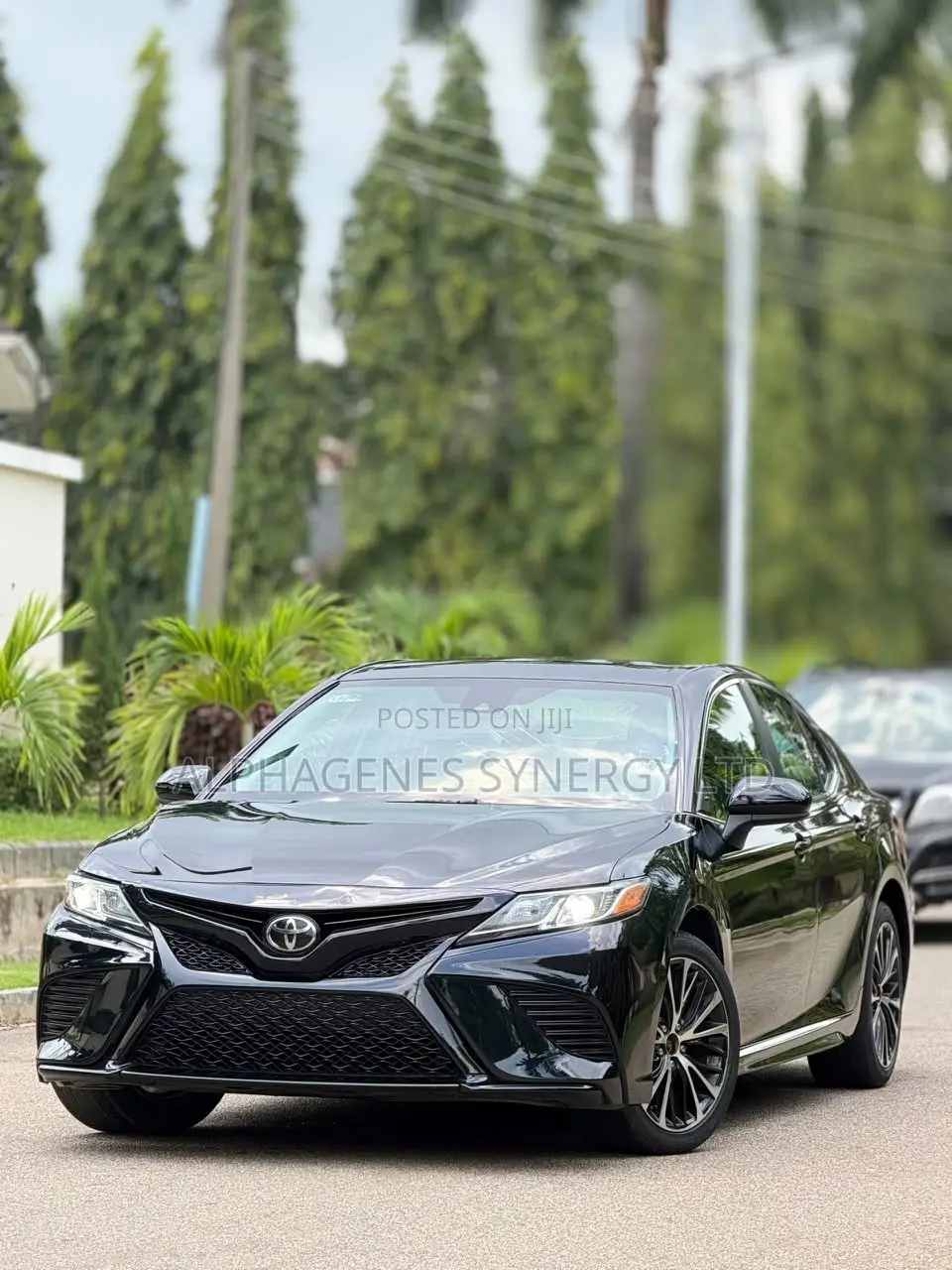 Toyota Camry SE FWD 2020 Black