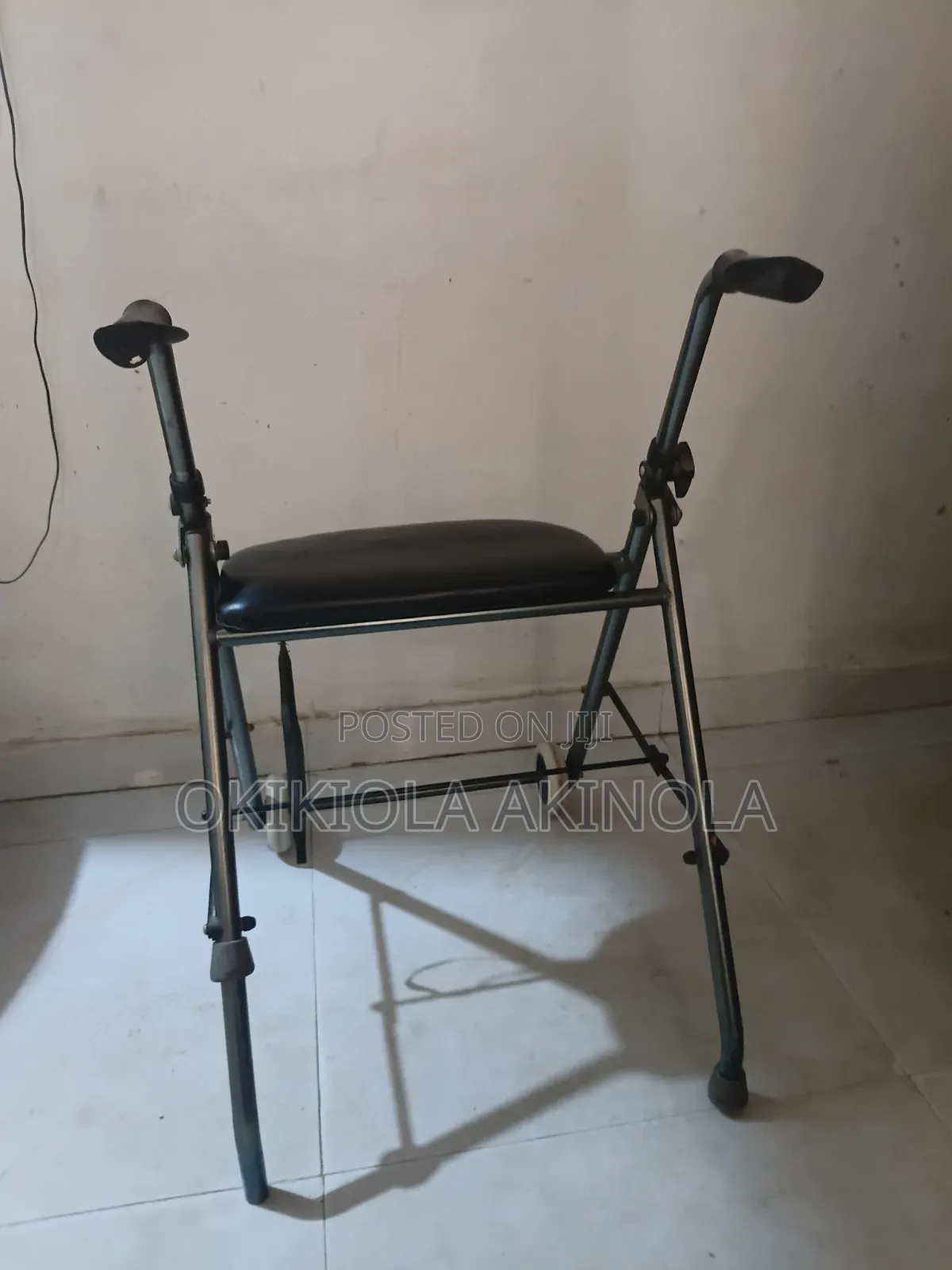 Two Wheel Walker With Seat (Tokunbo)